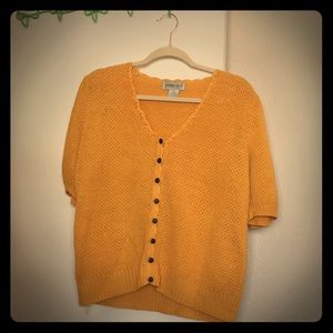 Vintage knit short-sleeved blouse